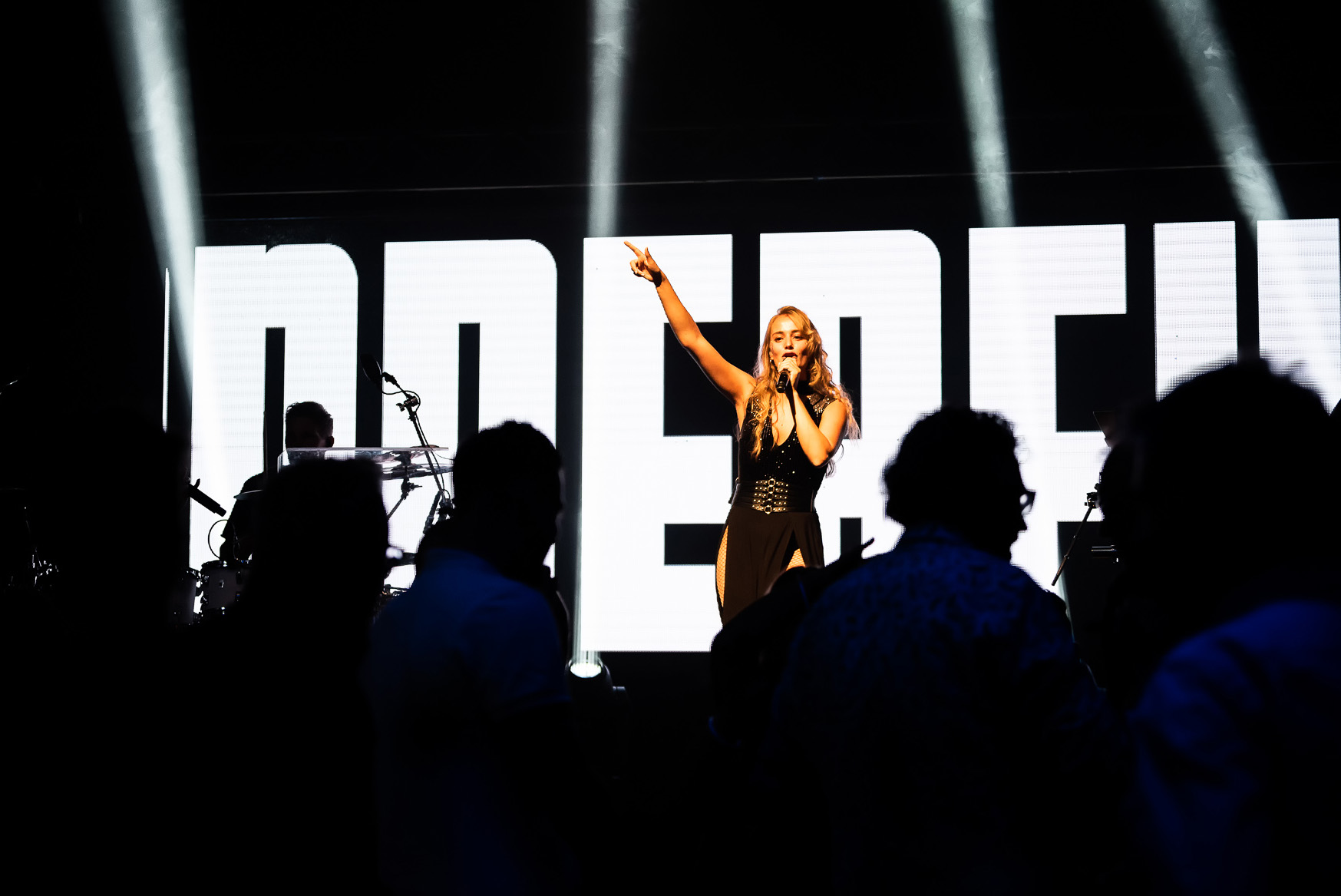 We want more band boeken- feestband boeken