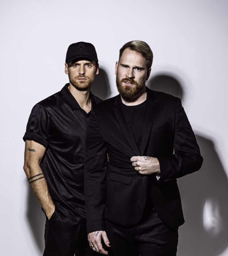 STUK tv boeken, bekende DJ boeken