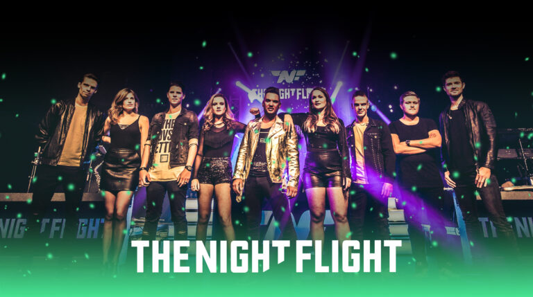 The Night Flight, feestband boeken