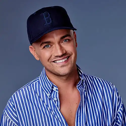 Joel Borelli, Zanger boeken, evenementenbureau overijssel