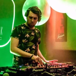 DJ Pedro Delamigo, Allround DJ, DJ boeken