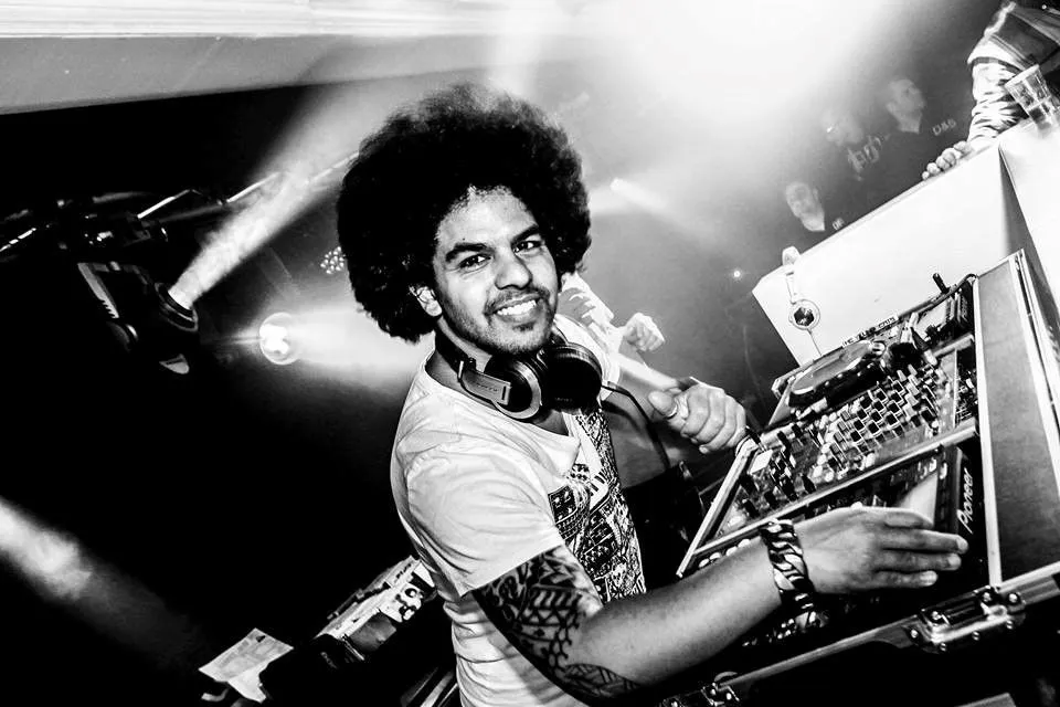 DJ Sven Elias, Allround DJ, DJ boeken
