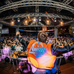 DJTHYS - dj overijssel-ervarendj-goedkopedj