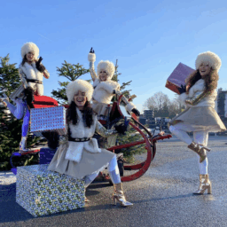 Kerstmeisjes, kerstborrel, kerstfeest, kerstact